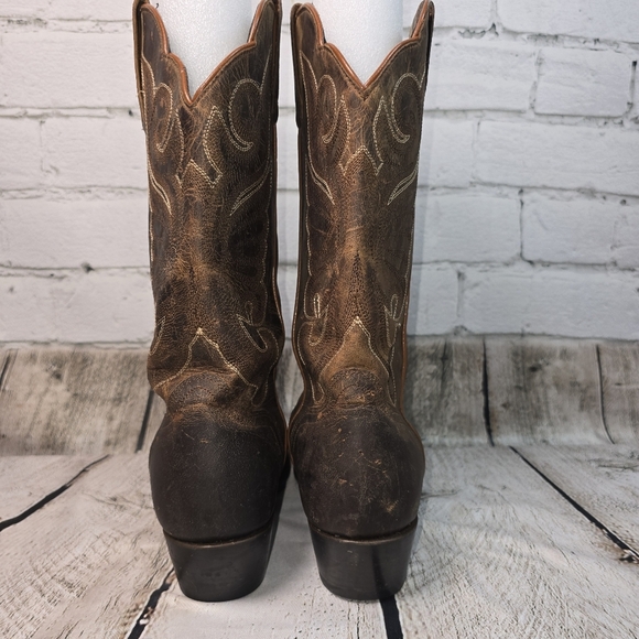 J.B. DILLION WOMENS WESTERN BOOT SIZE 9 DARK BROWN DISTRESSED ROUND TOE WOMENS - Picture 9 of 13